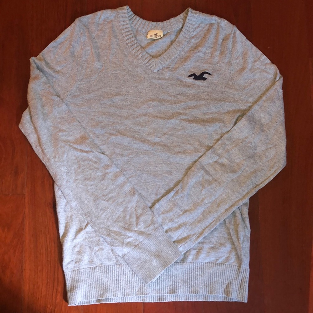 Hollister V Neck sweater